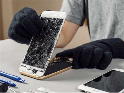 Fast and affordable device repairs for phones, tablets, laptops, and more! 3004 Wake Forest Rd, 102, Raleigh, NC 27609 ... unwanted smartphones lying around the house? ... affordable cracked screen repair in Cell Phone Repair Raleigh Midtown while you wait in-store. START A REPAIR. More CPR Locations Near You. CPR Charlotte ...
